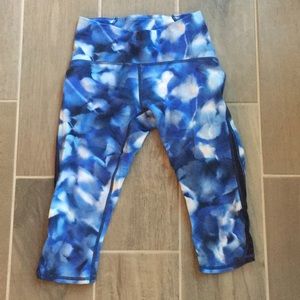Blue lululemon leggings